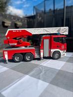 Bruder Scania brandweerwagen, Kinderen en Baby's, Speelgoed | Speelgoedvoertuigen, Zo goed als nieuw, Ophalen