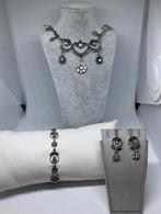 Zilveren maansteen set met armband , oorbellen en ketting
