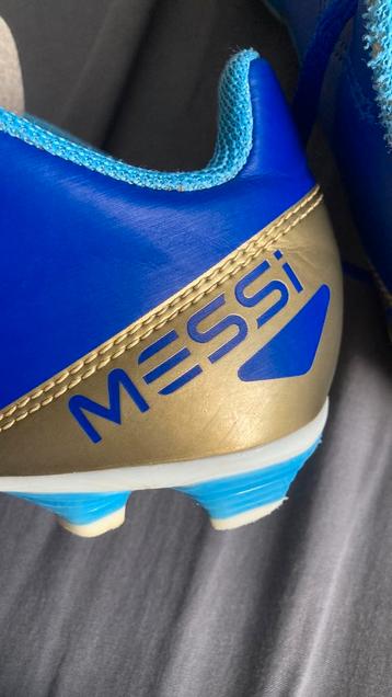 Adidas Messi F50 voetbalschoenen 35,5 in  nette staat. beschikbaar voor biedingen