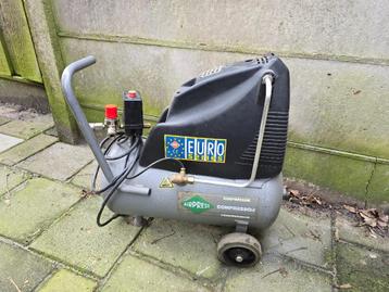 Te koop; Airpres Compressor 210/25 beschikbaar voor biedingen