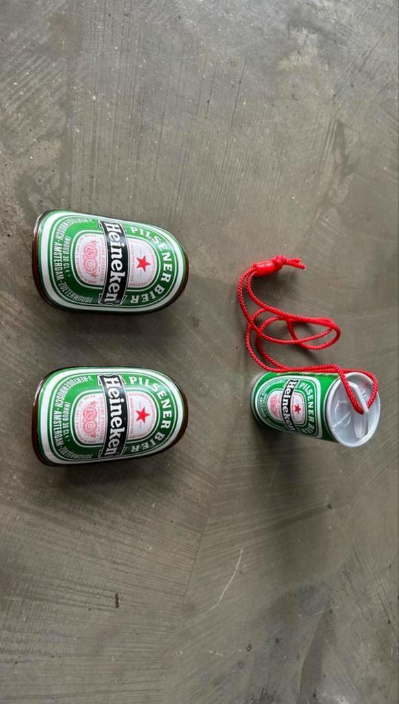Heineken merchandise (openers en kunststof blik), Verzamelen, Biermerken, Zo goed als nieuw, Heineken, Ophalen of Verzenden