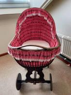 Vintage jaren 70 baby wieg bedje gevlochten rotan, Kinderen en Baby's, Ophalen, Gebruikt, Wieg