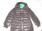 Benneton winterjas mt 122/128 meisje, Kinderen en Baby's, Kinderkleding | Maat 122, Meisje, Ophalen of Verzenden, Benetton, Jas