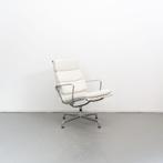 1x Vitra Eames Set EA 216 + 223 SoftPad Wit Leer - Gepolijst, Huis en Inrichting, Minder dan 75 cm, Ophalen of Verzenden, Zo goed als nieuw