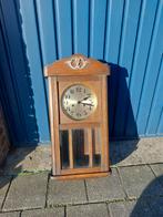 Oude klok met opdraai sleuteltje, Antiek en Kunst, Antiek | Klokken, Ophalen