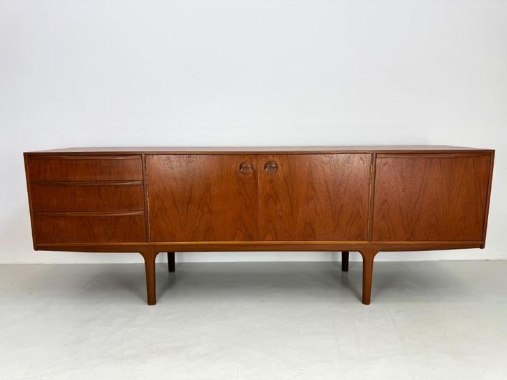 Vintage dressoir McIntosh "Torpedo"., Huis en Inrichting, Kasten | Dressoirs, Zo goed als nieuw, 150 tot 200 cm, 25 tot 50 cm