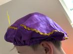 Paarse Pietenmuts met veer - Muts Piet - Sinterklaas, Ophalen of Verzenden, Zo goed als nieuw