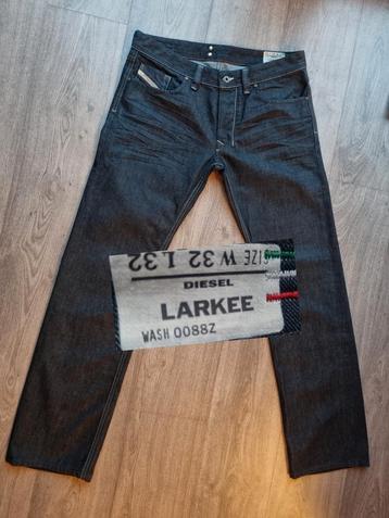 - NIEUWE - DIESEL LARKEE W32 L32 * 32x32 - straight - #D2074 beschikbaar voor biedingen