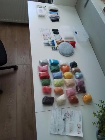 Naaldvilten. Compleet pakket voor hobby naaldvilten. Nieuw.  beschikbaar voor biedingen