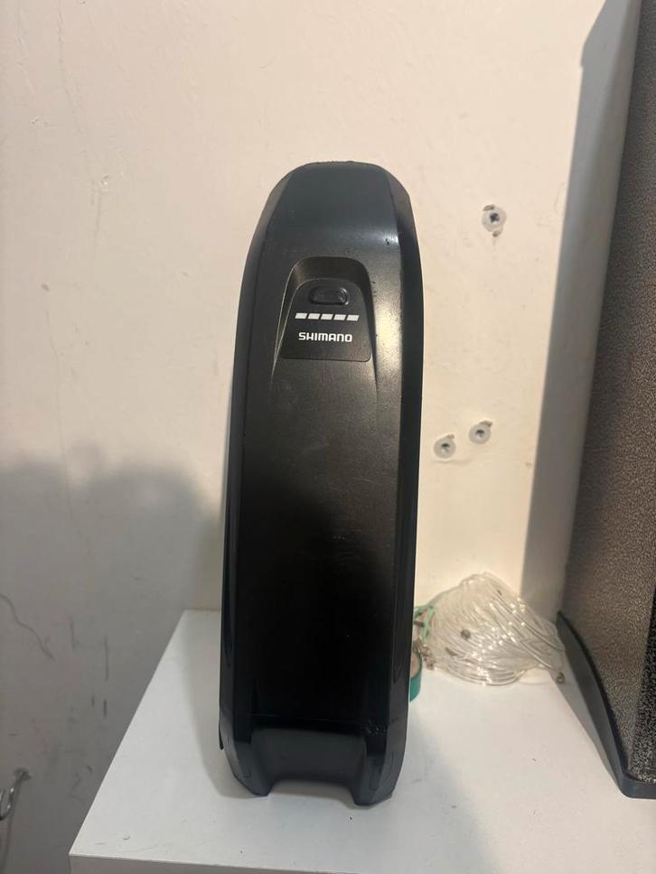 Swapfiets-Shimano Steps Accu BT-E8014 en lader, Fietsen en Brommers, Fietsaccessoires | Fietsaccu's, Gebruikt, Ophalen of Verzenden