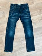 Donkerblauwe spijkerbroek - Name it - maat 134, Ophalen of Verzenden, Zo goed als nieuw, Jongen, Broek
