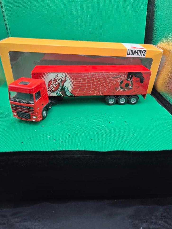 239 Daf 95xf Coca-Cola 1/50 liontoys, Hobby en Vrije tijd, Modelauto's | 1:50, Zo goed als nieuw, Bus of Vrachtwagen, Wsi, Ophalen of Verzenden