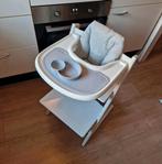 2x witte Stokke Tripp Trapp + 1x babyset & Accessoires, Kinderen en Baby's, Kinderstoelen, Ophalen, Gebruikt, Meegroeistoel, Stoelverkleiner