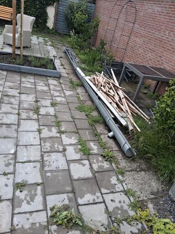 Zinken goot ruim 5 meter beschikbaar voor biedingen