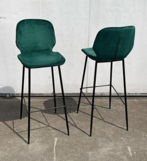 2 stuks luxe velvet groene horeca barkrukken, Huis en Inrichting, Barkrukken, Zo goed als nieuw, 60 tot 90 cm, Metaal, 2 krukken