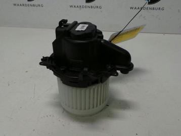 RENAULT CLIO [HEATER_MOTOR_ASSY] 2013 beschikbaar voor biedingen
