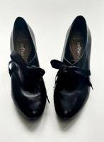 Prachtige Clarks damesschoenen zwart mt 39., Kleding | Dames, Schoenen, Ophalen of Verzenden, Zo goed als nieuw, Zwart