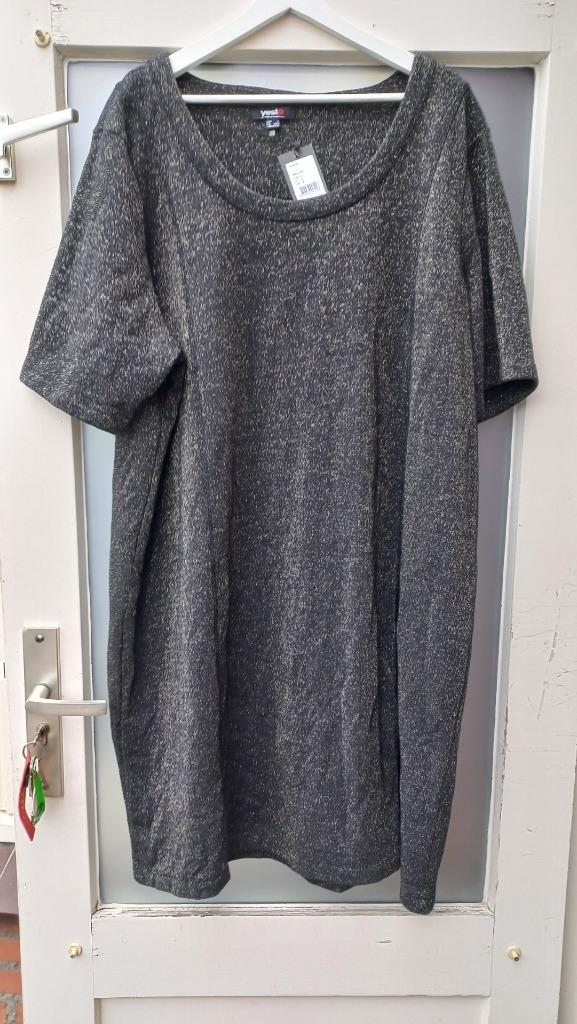 nieuwe winterjurk van yesta maat 4 (52/54), Kleding | Dames, Grote Maten, Nieuw, Jurk, Zwart, Ophalen of Verzenden