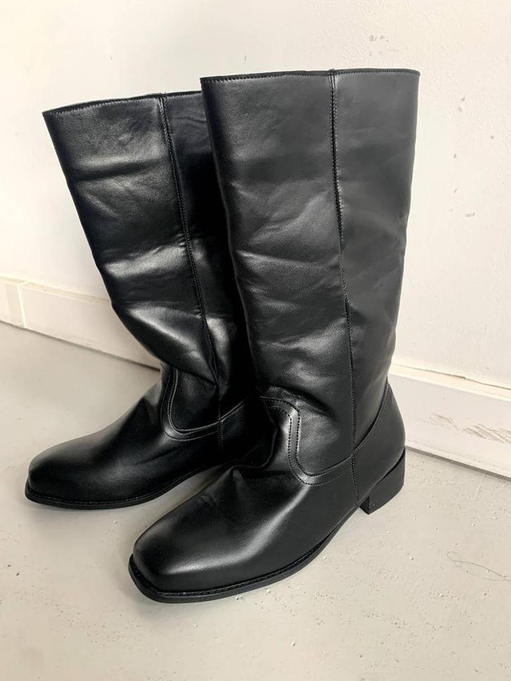 Zwarte leren laarzen – NIEUW!, Kleding | Dames, Schoenen, Nieuw, Hoge laarzen, Zwart, Ophalen of Verzenden