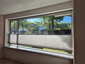 Luxaflex Duette Shade plissé licht doorlatend - 76 x 167 cm beschikbaar voor biedingen