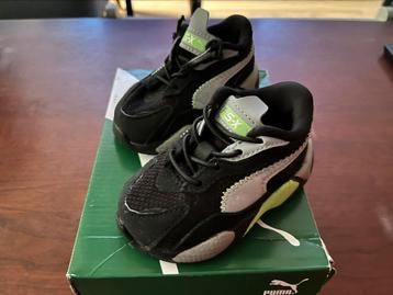 Puma kinder schoentjes  beschikbaar voor biedingen