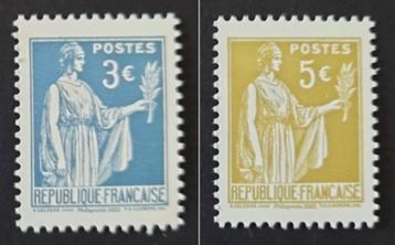 Y&T 5633 + 5634 Paire € 3 et € 5 timbres de Paix de Laurens. beschikbaar voor biedingen