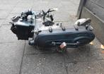 Sym/peugeot motorblokken. 50/65cc.  10/12 inch., Fietsen en Brommers, Brommeronderdelen | Scooters, Ophalen of Verzenden, Zo goed als nieuw
