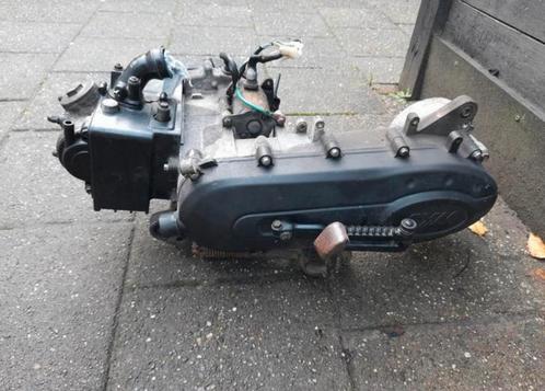 Sym/peugeot motorblokken. 50/65cc.  10/12 inch., Fietsen en Brommers, Brommeronderdelen | Scooters, Zo goed als nieuw, Blok, Ophalen of Verzenden