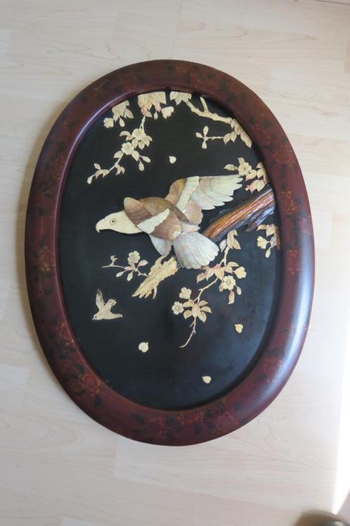 Antiek Japans tableau, Arend en kleine vogel op bloesemtak, Antiek en Kunst, Antiek | Wandborden en Tegels, Verzenden