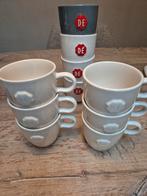 10 Cappuccinokopjes Douwe Egberts, Huis en Inrichting, Keuken | Servies, Gebruikt, Ophalen of Verzenden, Overige stijlen, Kop(pen) en/of Schotel(s)