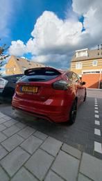 Ford Focus Titanium Sport 1.5 Ecoboost, Auto's, Ford, Voorwielaandrijving, Stof, 1498 cc, 4 cilinders
