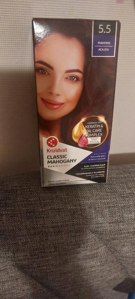 Kruidvat Classic Mahogany Haarverf - Nieuw!, Sieraden, Tassen en Uiterlijk, Uiterlijk | Haarverzorging, Nieuw, Shampoo of Conditioner