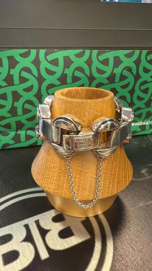 BUDDHA TO BUDDHA ARMBAND TYPE INDRA 19 CM € 199,95, Sieraden, Tassen en Uiterlijk, Armbanden, Zo goed als nieuw, Zilver, Zilver