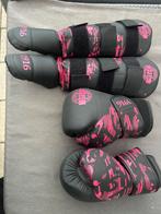 Kickboks set, Sport en Fitness, Maat XS of kleiner, Ophalen, Zo goed als nieuw, Overige