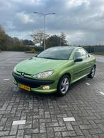 Zeer nette Peugeot 206 1.6 16V CC 2003 Groen, Auto's, Voorwielaandrijving, Stof, Zwart, 4 cilinders