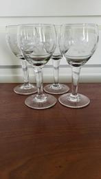 Portglazen 4 stuks gegraveerd bloem H 12,5 cm x D 5,5 cm, Antiek en Kunst, Antiek | Glas en Kristal, Ophalen of Verzenden