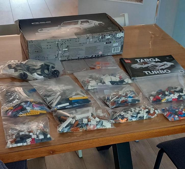 Porsche 911 Turbo óf als Targa te bouwen LEGOset 10295, Hobby en Vrije tijd, Modelauto's | 1:18, Zo goed als nieuw, Overige merken