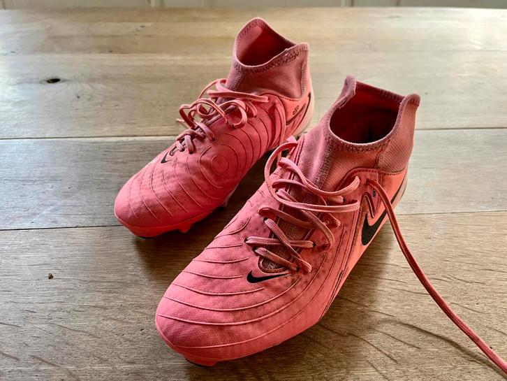 Nike Cyclone 380 in maat 40, Sport en Fitness, Voetbal, Gebruikt, Schoenen, Maat M, Ophalen of Verzenden