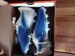 Voetbalschoen Nike Phantom, Ophalen, Maat XS of kleiner, Schoenen, Nieuw