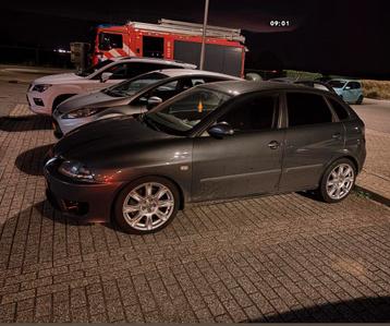 Seat Ibiza 1.9 TDI 96KW 5DRS 2008 Grijs beschikbaar voor biedingen