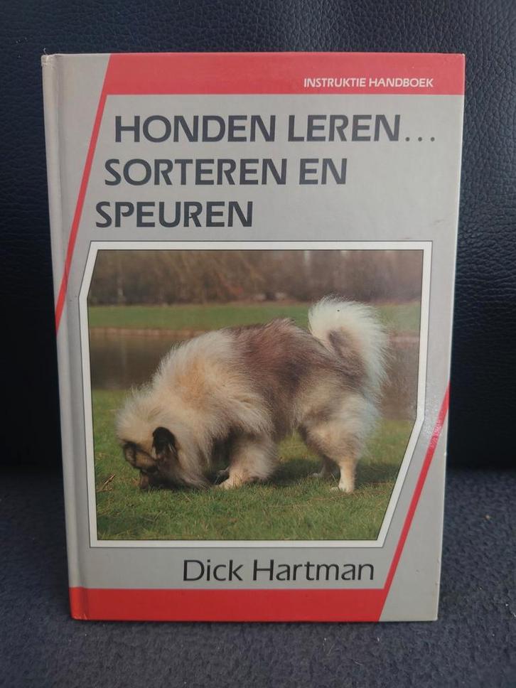 Honden Leren Sorteren en Speuren - Dick Hartman, Boeken, Dieren en Huisdieren, Zo goed als nieuw, Honden, Ophalen of Verzenden