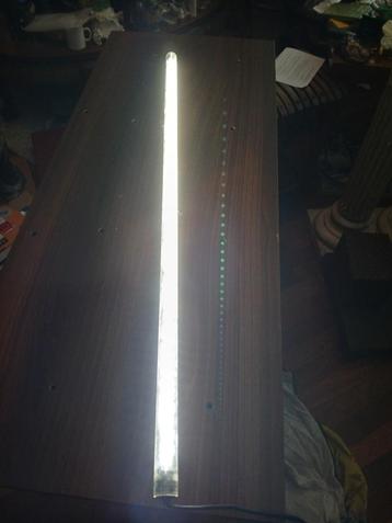 Aqarium led lamp beschikbaar voor biedingen