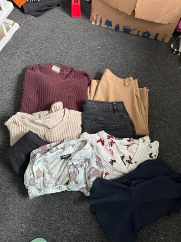 Kledingpakket maat l/xl beschikbaar voor biedingen