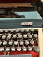 Erika typemachine, Ophalen of Verzenden, Zo goed als nieuw
