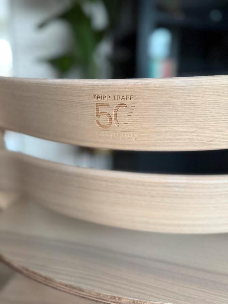 Stokke Tripp Trapp Limited Edition Ash wood 50th Anniversary, Kinderen en Baby's, Kinderstoelen, Zo goed als nieuw, Meegroeistoel