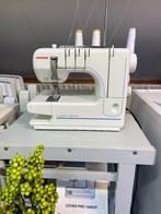 Janome Cover Pro, Hobby en Vrije tijd, Naaimachines en Toebehoren, Ophalen, Zo goed als nieuw, Naaimachine, Janome