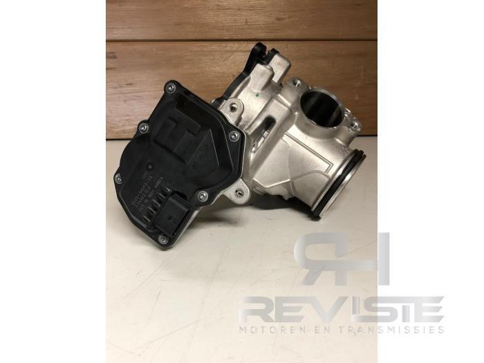 EGR Klep van een Landrover Evoque, Auto-onderdelen, Uitlaatsystemen, Land Rover, Gebruikt, 3 maanden garantie, Ophalen of Verzenden