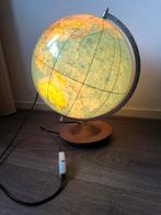 Wereldbol met verlichting - rath politieke en fysische globe, Huis en Inrichting, Woonaccessoires | Wereldbollen, Verlicht, Gebruikt