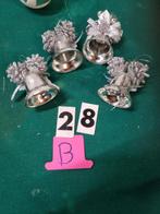 kerstbellen kunststof met denneappel 4x [b28], Diversen, Kerst, Ophalen of Verzenden