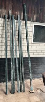 12 Stalen palen. Staan in Egmond Binnen., Tuin en Terras, Palen, Balken en Planken, Ophalen, Zo goed als nieuw, Minder dan 180 cm